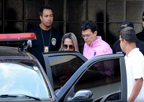 Depois de ser submetido a exame de corpo delito, Olarte volta para cela especial na 3ª Delegacia da Capital (Foto: Bruno Henrique / Correio do Estado)