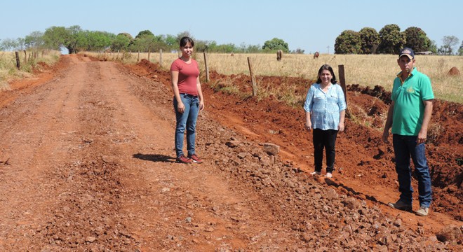 Trecho que esta sendo cascalhado. (Foto: Eliton Santos / Assessoria)