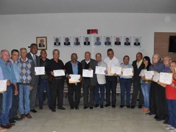 Câmara realiza entrega de títulos de ‘Cidadão Deodapolense’ a políticos e pessoas que contribuíram com a história de Deodápolis 