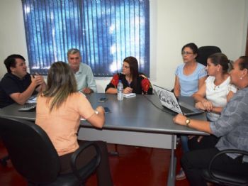 Marquinhos se reúne com diretores e informa paralisação das escolas por tempo indeterminado em Vicentina