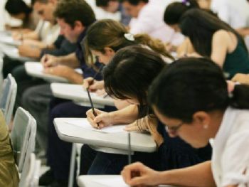 Concursos têm mais de mil vagas abertas com salários de até R$ 27 mil
