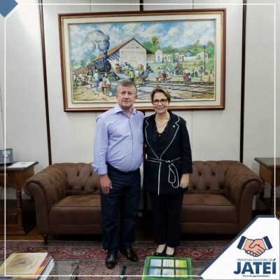 No gabinete da Ministra, Eraldo consegue 50 casas além de recursos ao parque da fogueira para Jateí
