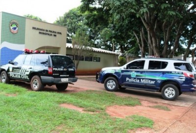 Filho é preso após ameaçar mãe de morte em Deodápolis