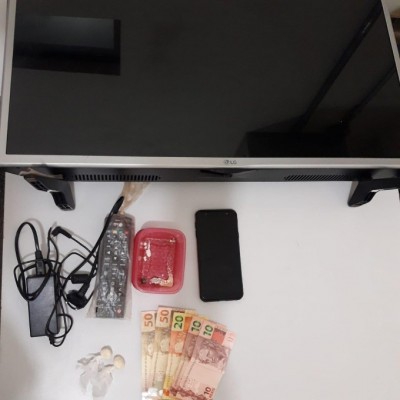 Jovem negocia crack por televisão e é preso em Vicentina