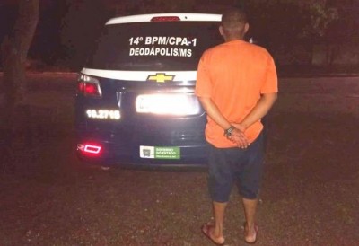 DEODÁPOLIS: Homem é preso após dirigir embriagado e causar acidente