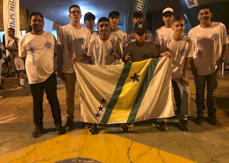 Atletas de Vicentina participam dos Jogos Escolares da Juventude em Três Lagoas