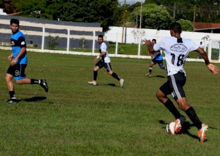 Em Deodápolis, Chambus e 09 de Abril vencem e seguem na briga pela classificação