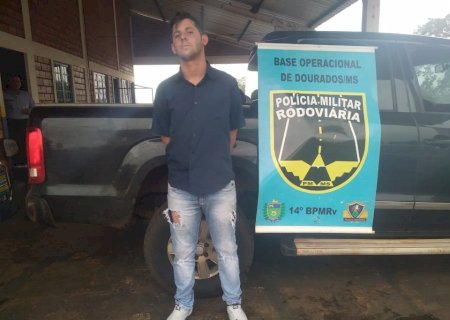 Morador em Deodápolis é preso em Picadinha com 124kg de maconha escondida em fundo falso de Amarok