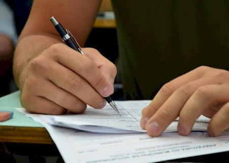 Concurso oferece 142 vagas e salários chegam a R$ 12,6 mil em Itaquiraí