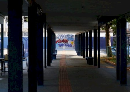 Professores aderem à greve e escolas ficam sem aula nesta quarta-feira