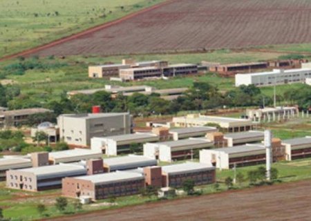 MEC autoriza aulas on-line no ensino superior até dezembro