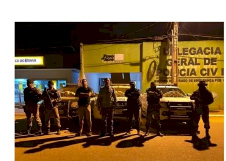 Moradores em Deodápolis e peruano são presos transportando pasta base de cocaína no Acre
