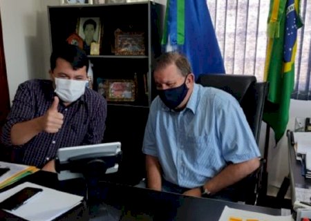 Deputado Eduardo Rocha \'leva\' Assembleia Legislativa de MS para o município de Vicentina