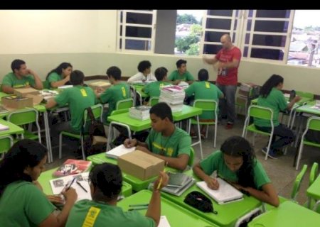 VOLTA ÀS AULAS presenciais na rede estadual só em 2021, diz governador