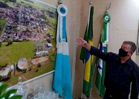 Prefeito Eraldo, esposa e filha são infectados pela covid e prefeitura é fechada por 7 dias em Jateí