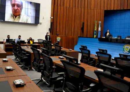 Zé Teixeira solicita redutor de velocidade em trecho da BR-376 em Jateí