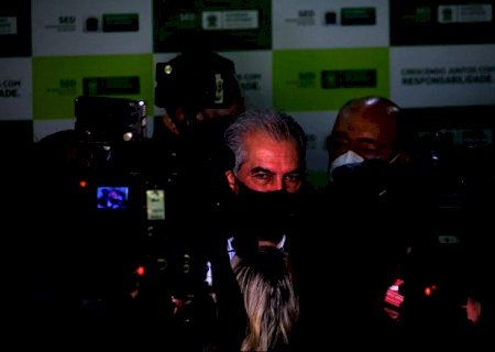 Governo estadual anuncia que abrirá concurso para professores