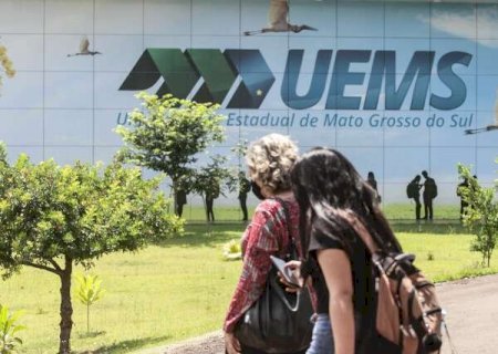 Aprovados no vestibular da UEMS podem se matricular a partir de terça-feira