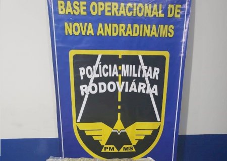 Mulher é presa com pacotes de skunk em Nova Casa Verde