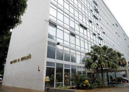 Universidades federais: novo bloqueio no orçamento coloca atividades em risco