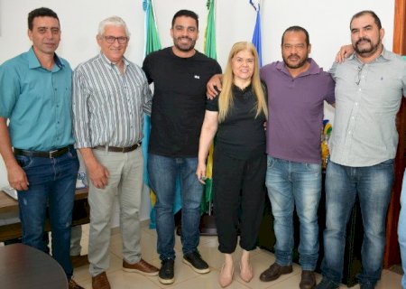 Vereador Emerson é eleito presidente da Câmara pela 6ª vez consecutiva em Fátima do Sul
