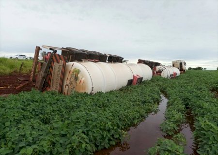 IVINHEMA: PMA autua empresa em R$ 25 mil por derramamento de 25 mil litros de etanol contaminando o solo depois de acidente na BR-376