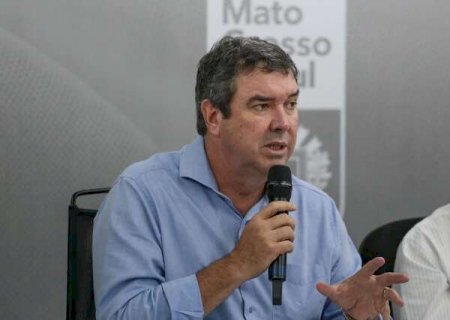 Riedel nega suspens&atilde;o de aulas em MS: &ldquo;n&atilde;o vamos nos render a fake news&rdquo;