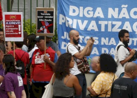 Categorias confirmam greve unificada contra privatizações em SP>