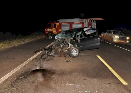 Homem morre em acidente com carro de funerária na BR-060, em Chapadão do Sul