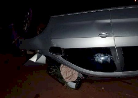 Idoso morre e motorista de caminhonete foge ap&oacute;s acidente em Antônio João