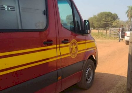 Homem sofre lesão no tórax após cair de carroceria de caminhonete em Aquidauana