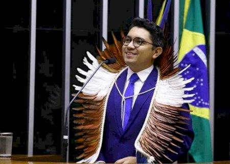 \'Como indígena, fico emocionado em poder participar e vivenciar essa conquista\'
