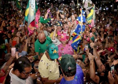 Adriane Lopes comemora vitória com festa e discursos emocionados>