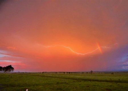 Semana começa com sol em MS, mas condições serão favoráveis para chuvas e tempestades>