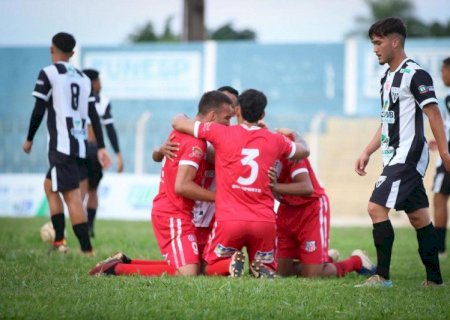 Comercial vence Operário Caarapoense no Jacques da Luz pela Série B Estadual>