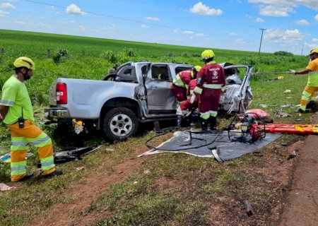 Duas das três vítimas fatais de acidente entre S10 e caminhão na BR-163 são identificadas