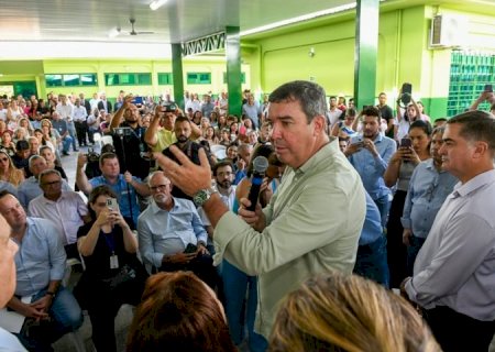 Em Jateí, Governo de Mato Grosso do Sul entrega reforma de escola, asfalto e drenagem
