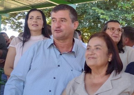 Jateí celebra começo do ano letivo com investimento em alunos e profissionais da Educação