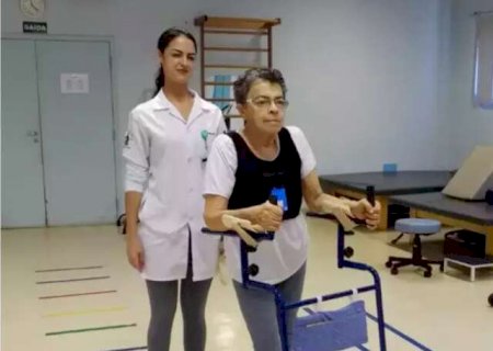 Professor cria aplicativo para ajudar na reabilitação de pacientes com AVC
