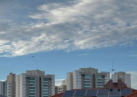 Sob alerta de onda de calor, sábado será de baixa umidade em MS