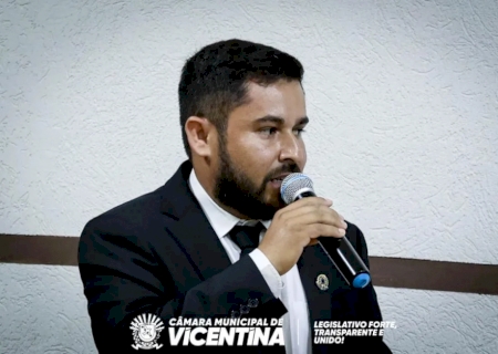 Vereador Claudinho Ribeiro solicita quebra molas para ruas do Bairro Altos do Barreirão e demais vias em Vicentina