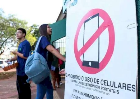 Celular, só para os mais velhos e com supervisão nas escolas da Reme