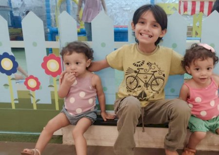 Com apenas 10 anos, irmão pode ser a cura para gêmeas com anemia falciforme em MS