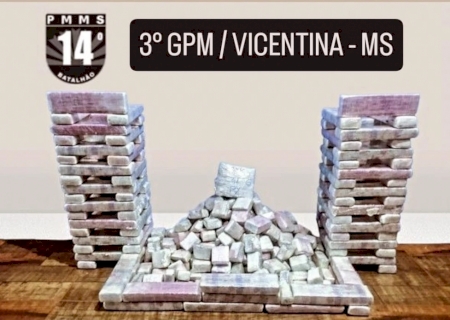 Morador em Glória de Dourados é preso com 113 kg de maconha e 350 gramas de skank em Vicentina