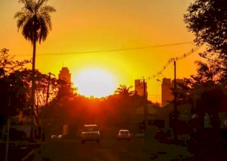 Terceiro veranico do ano atingirá MS com temperaturas 5°C acima da média