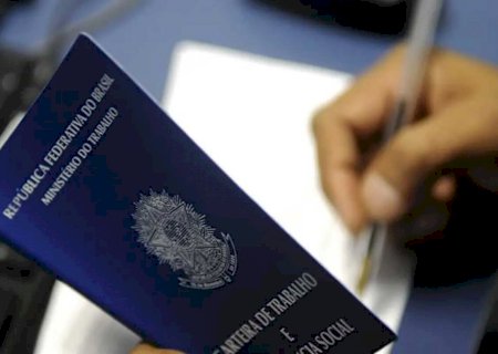 MS gera 130 empregos formais por dia em 2025
