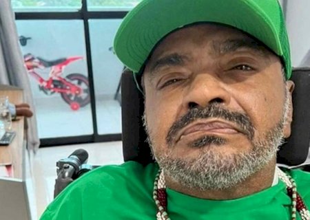 Morre o sambista Arlindo Cruz, aos 66 anos