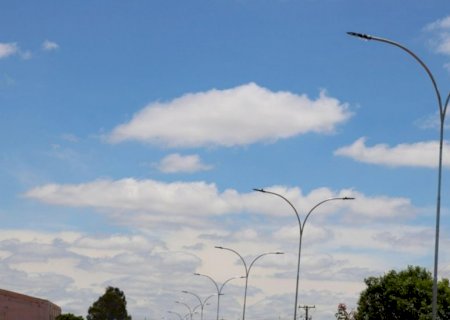 Por R$ 732,6 mil, prefeitura de Angélica contrata empresa para modernização da iluminação pública