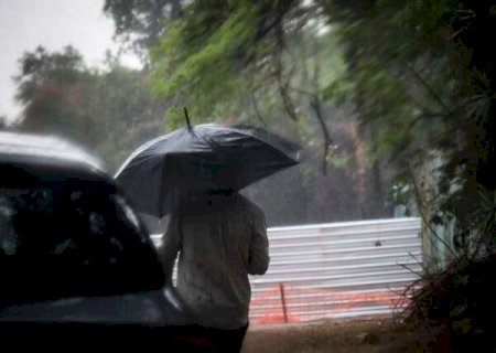 Na primeira quinzena, s&oacute; 1 munic&iacute;pio atingiu 50% da chuva esperada em setembro