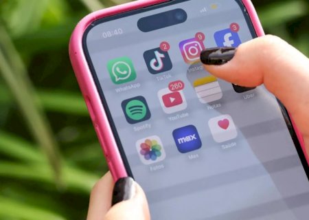 Saiba como proteger seu celular de golpes e recuperar o aparelho em caso de furto e roubo
